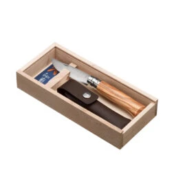 Coffret Couteau Opinel Randonnée Numéro 8 En Bois D'olivier, Avec Son étui Cuir -Aktive Magasin coffret couteau opinel randonnee numero 8 en bois dolivier avec son etui cuir 2
