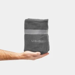 Quechua COUVERTURE EN POLAIRE - 150 X 130 CM -Aktive Magasin couverture en polaire 150 x 130 cm 2