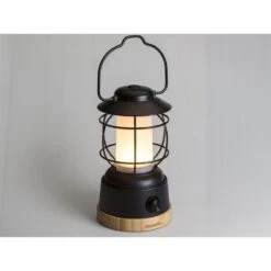 Lampe Lanterne De Camping LED Kiruna Jord - Rechargeable - USB - Bambou - Rétro 11 Lampe Lanterne De Camping LED Kiruna Jord - Rechargeable - USB - Bambou - Rétro -Aktive Magasin lampe lanterne de camping led kiruna jord rechargeable usb bambou retro 2