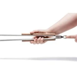 Petromax Grill Tong Small Charbon -Aktive Magasin petromax grill tong small charbon 4